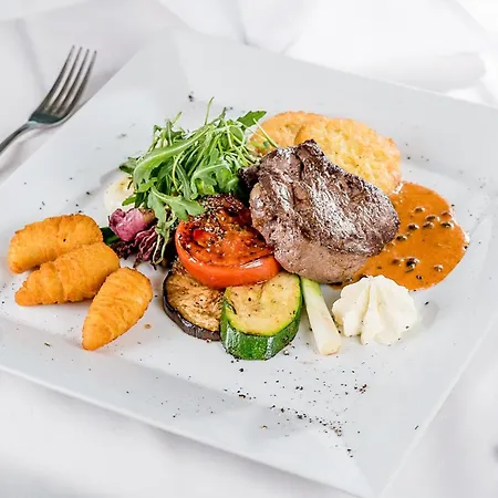 Otel Rasthaus Zum Dokl