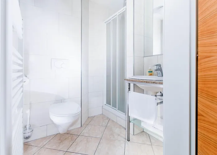 酒店 Rasthaus Zum Dokl *